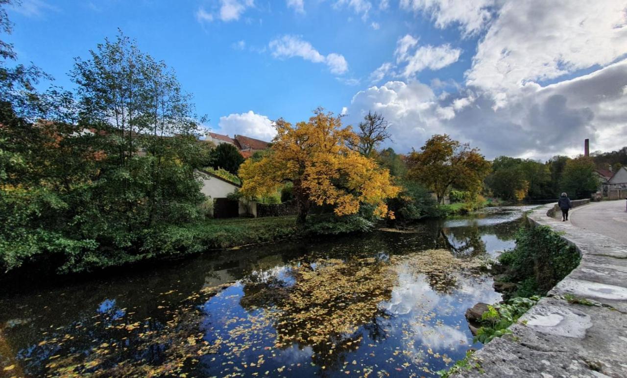 Etape Du Pont Pinard Semur-en-Auxois Exterior foto