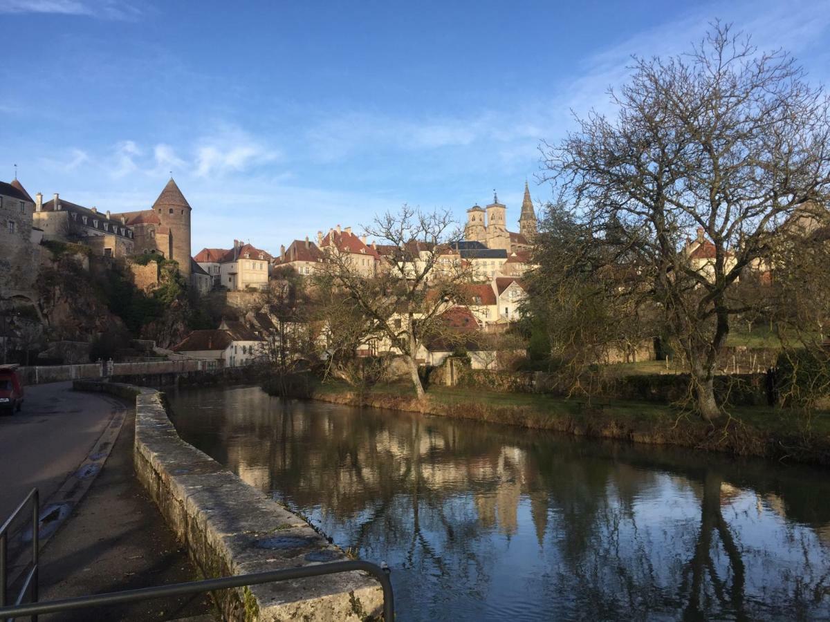 Etape Du Pont Pinard Semur-en-Auxois Exterior foto